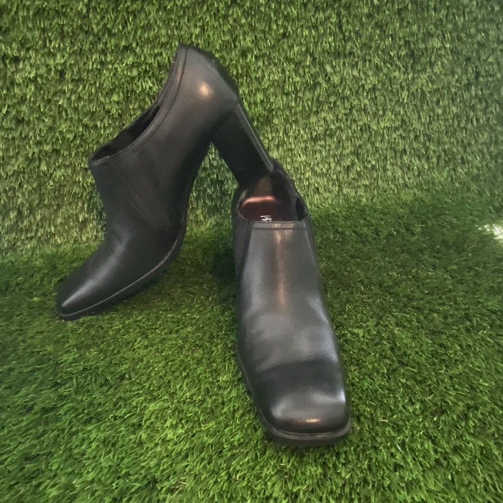 Prima Tonya Booties Leather Black Size 8.5M